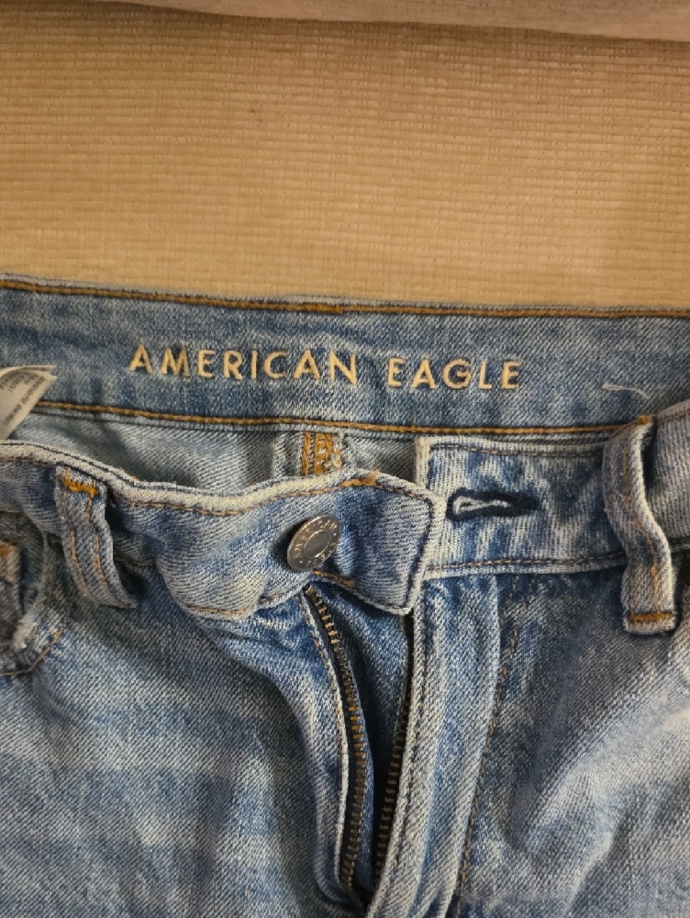 American Eagle Outfitters Light Blue Distressed Denim Shorts - Picture 2 of 6